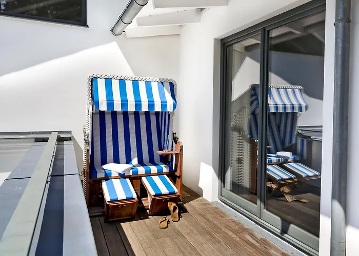 Villa Paula in Sellin - Penthouse mit Kamin und Dachterrasse