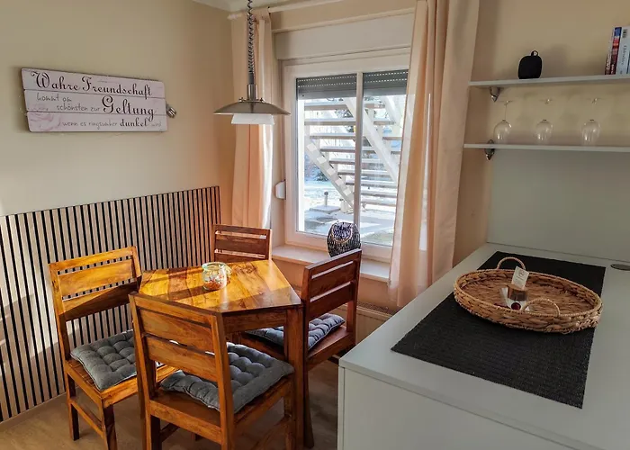 Ferienwohnung Seerose mit Terrasse